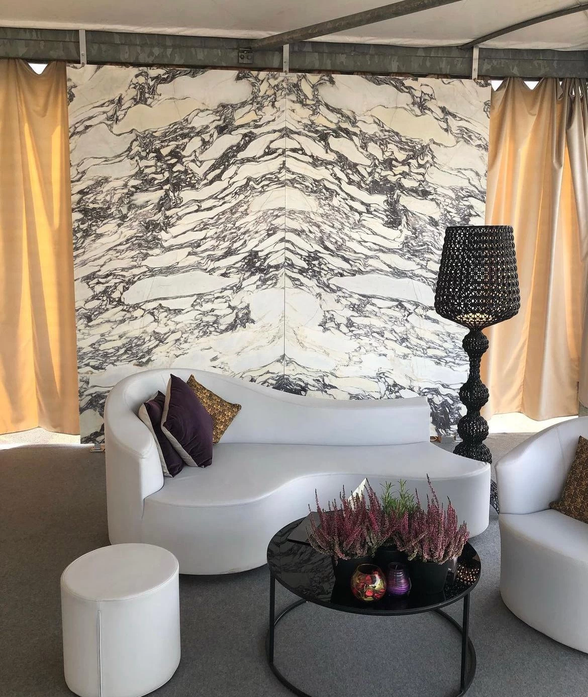 Decorative wall marble